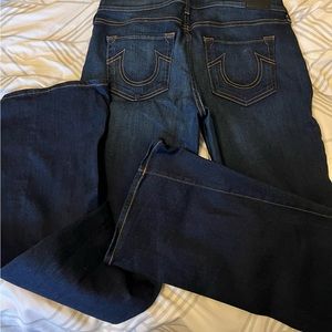 Has one small snag shown in picture. Only worn once.